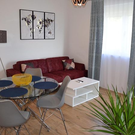 Apartman Oneum Omiš Eksteriør bilde