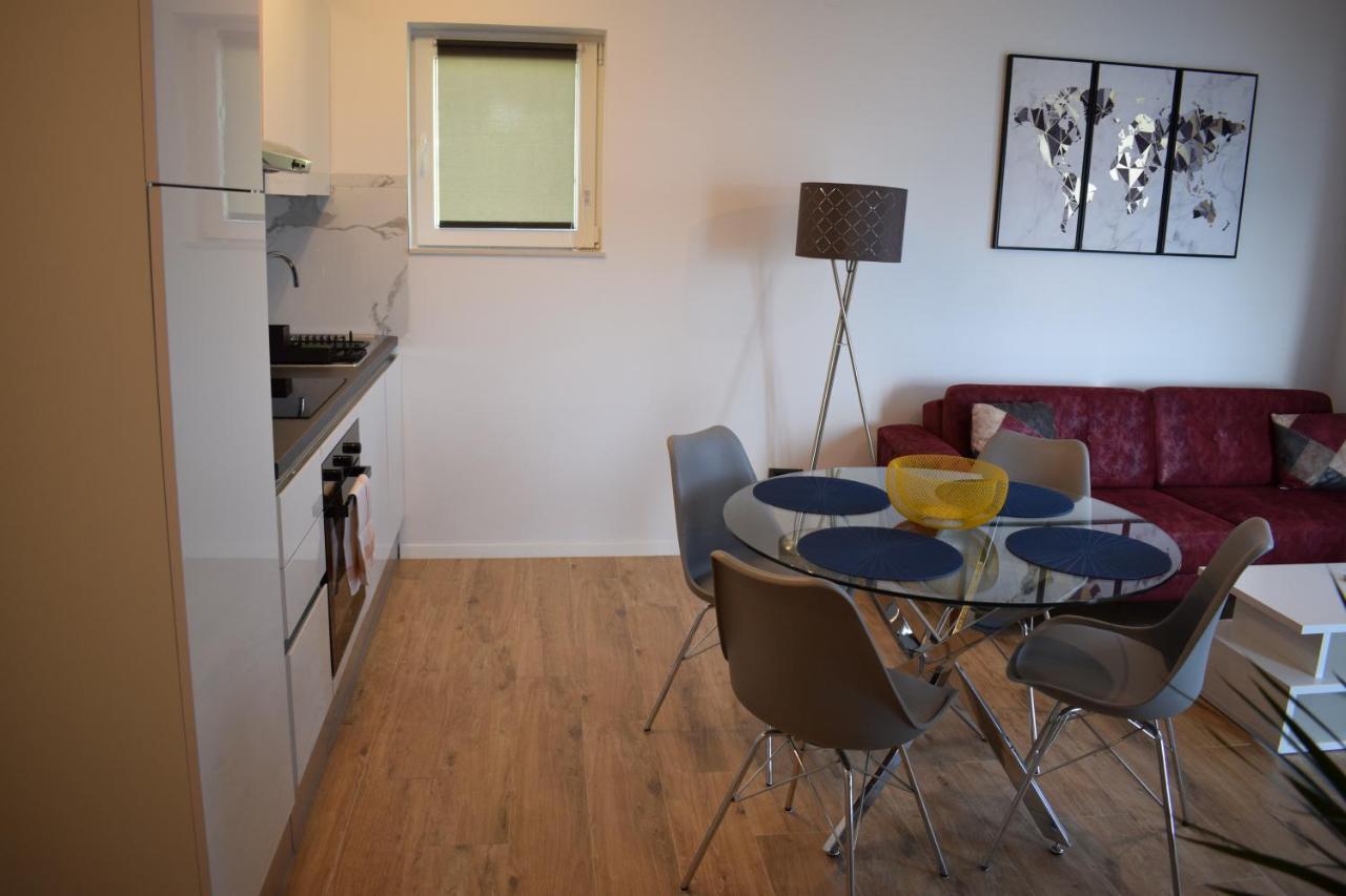 Apartman Oneum Omiš Eksteriør bilde