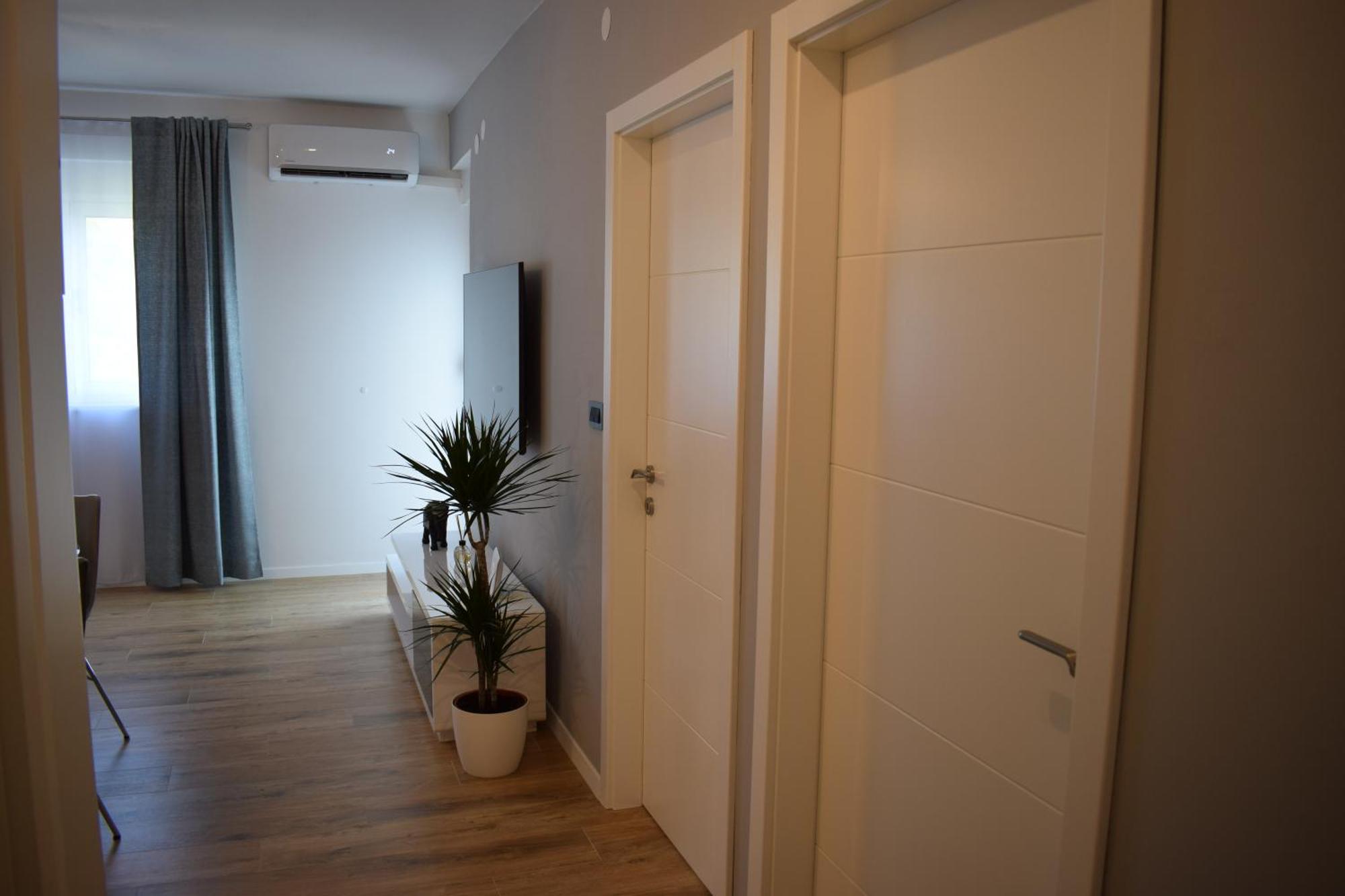 Apartman Oneum Omiš Eksteriør bilde