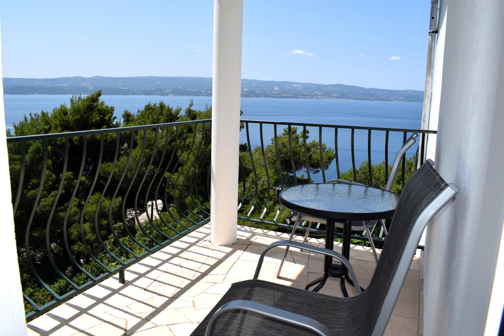 Apartman Oneum Omiš Eksteriør bilde